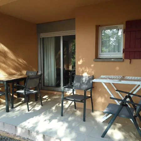 St Raphael Cote D Azur Apartment *